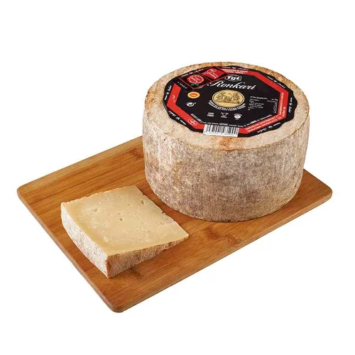 Queso curado de cabra 349 Km0 al corte cuña