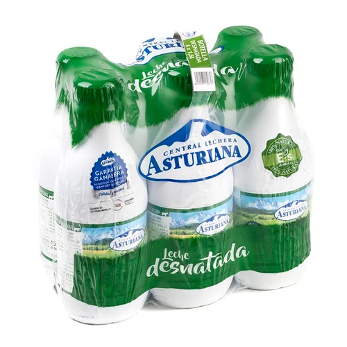 Leche desnatada en botella
