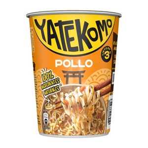Fideos orientales con pollo
