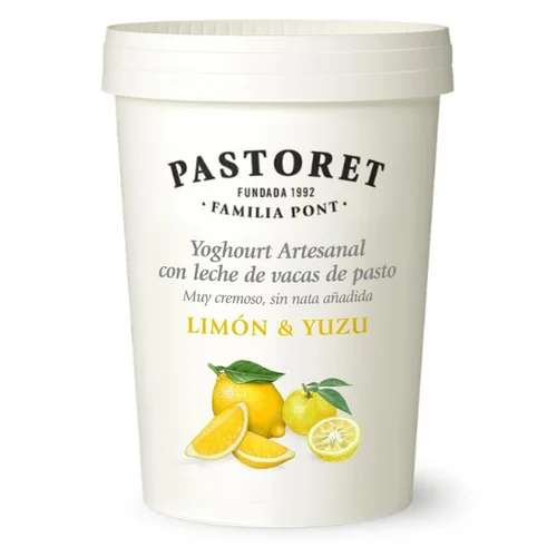 Yogur artesanal con melocotón y maracuyá