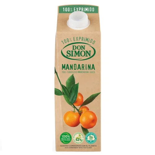 Zumo exprimido de manzana en cartón