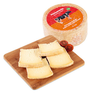 Imagen de MUNTANYOLA Formatge ecològic curat amb cervesa Km0 al tall en porció