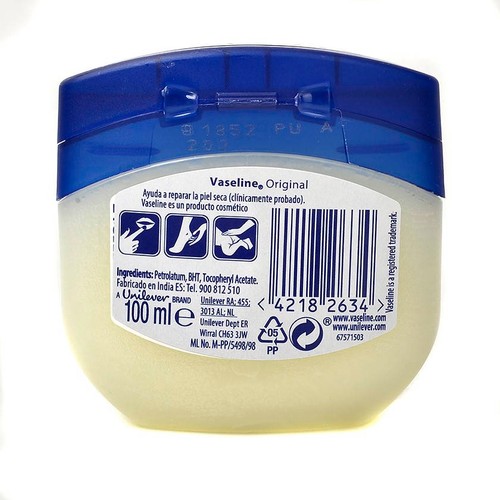VASELINE Vaselina petroleum jelly