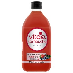 Té kombucha de frutos del bosque con açaí Km0 en botella