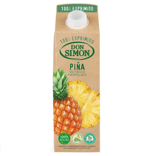 Zumo exprimido de manzana en cartón